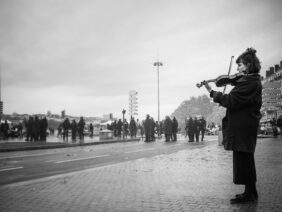 LA FEMME AU VIOLON